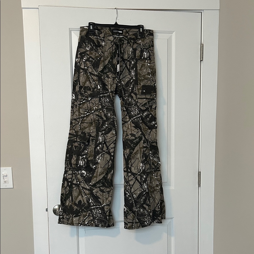 Fashion Nova Hunter Camo Cargo Pants